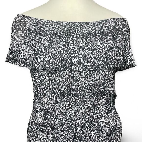 MICHAEL KORS Pleated, Off-The-Shoulder Dress, Animal Print, Tie Belt, Size 2X - Picture 3 of 11